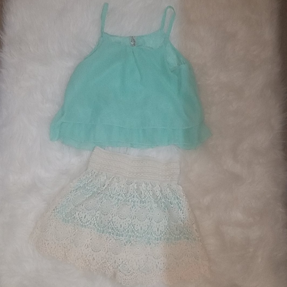 Knit works-  size M